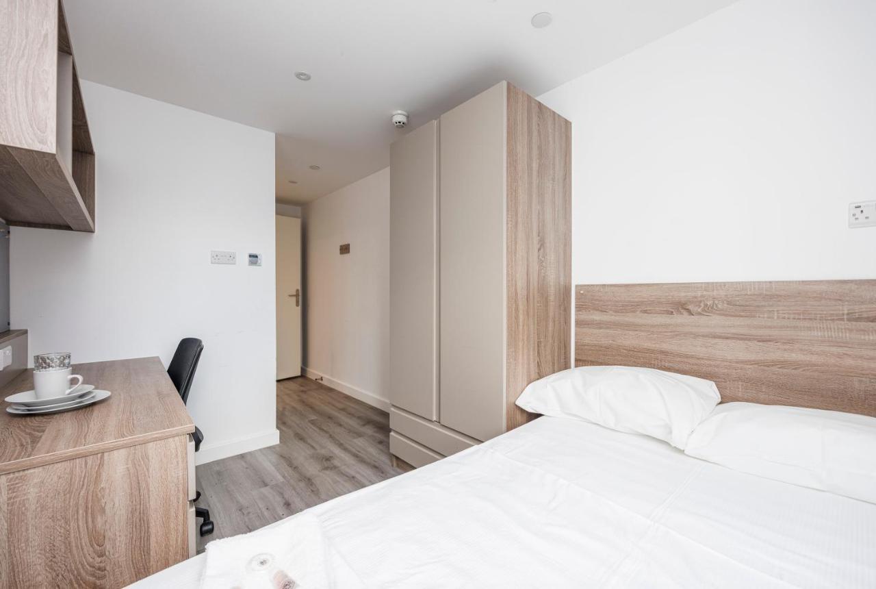 Bright Ensuite Rooms, Cardiff - Sk المظهر الخارجي الصورة